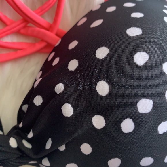 Coral straps with black and white polka dot Arizona Jean co bikini size small - Picture 4 of 7